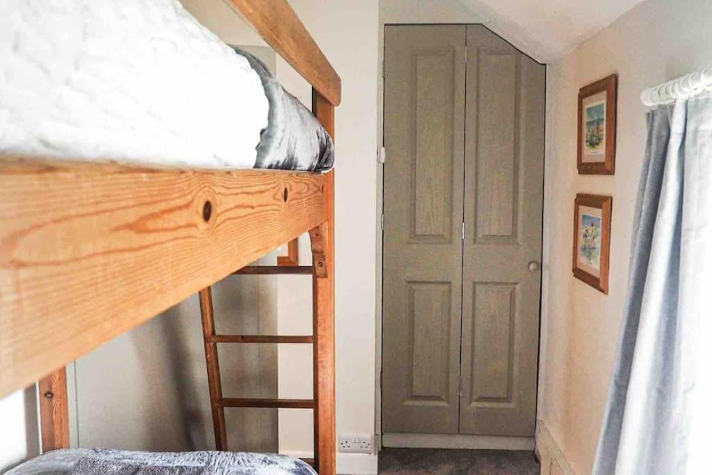 Large Cottage, Beach, Pubs Shops, Netflix, Bbq, Dog Friendly Hunmanby Εξωτερικό φωτογραφία